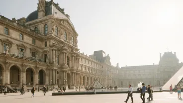 Louvre Museum